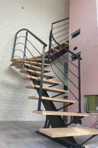 4890561_NYUYgh0ZvFETi8AXZ9vxwfqHTGO_20790266